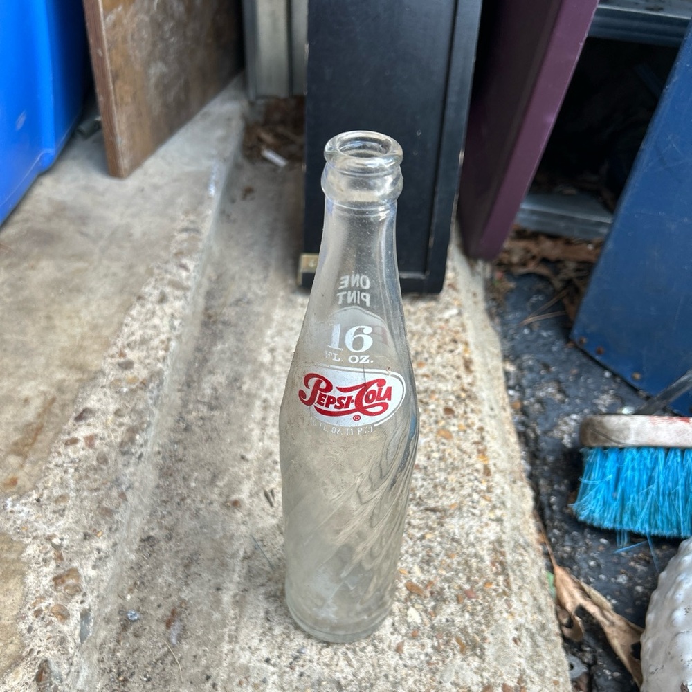 Vintage 16 ounce Pepsi bottles